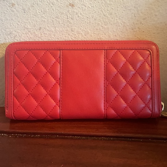 Love Moschino Red Leather Long Wallet - Picture 4 of 8